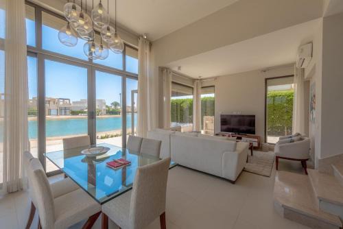 El Gouna Villa | The Lake View Villa 4BR at Tawila El Gouna