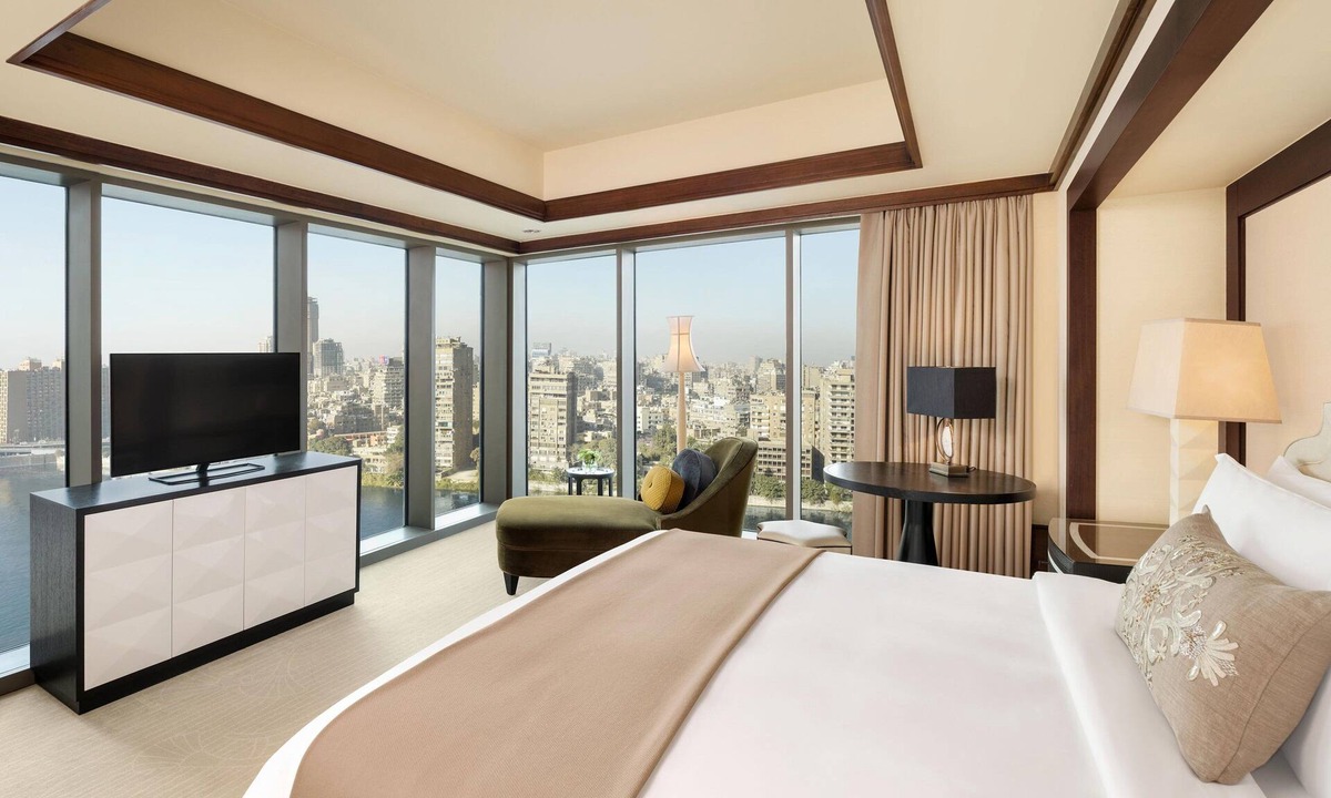 Downtown Cairo Hotel | The St. Regis Cairo