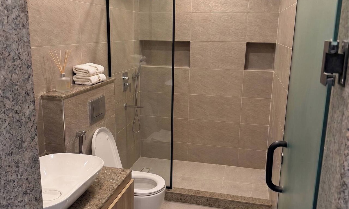 Al Haram Bed & Breakfast | Triple Room with Balcony & Free Breakfast