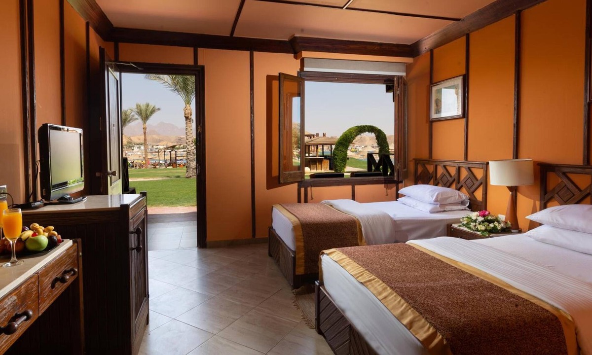 Ras Umm Sid Hotel | Xperience Golden Sandy Beach