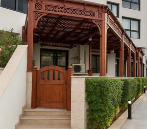 Porto Tourist Resort Hotel 