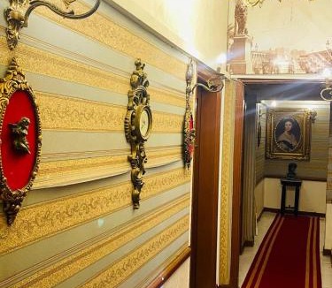 Qasr an-Nil Hotel | بانسيون القاهره