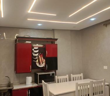 Al Alamayn Apartment | روف بقرية رو مارينا