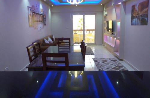 Al-Hammam Ski Chalet | شاليه مارسليا بيتش