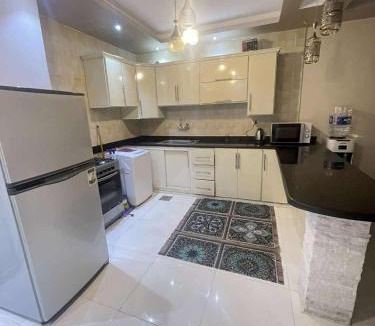 Al-Hammam Ski Chalet | شاليه مارسليا بيتش