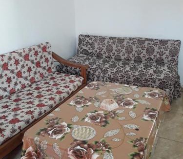 Al-'Amriyah Apartment | شقة شاطيء النخيل -بالما كورت