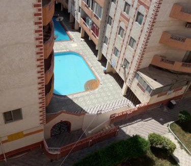 Al-'Amriyah Apartment | شقة شاطيء النخيل -بالما كورت