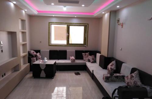 Pyramids Gardens Apartment | شقة فاخرة