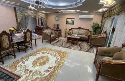 Port Said Apartment | شقة 103 عائليه مطلة علي قناة السويس والبحر