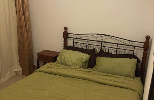 Al Duqqi Apartment | شقه فندقية