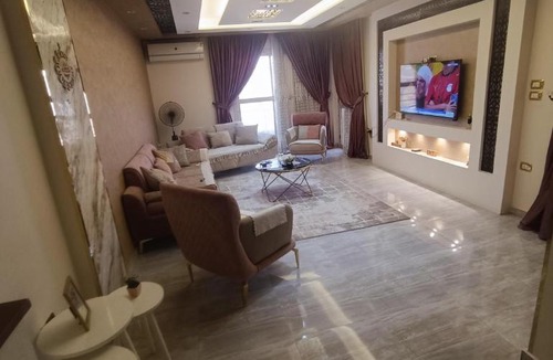 Ash-Shruq Apartment | عمارة 14