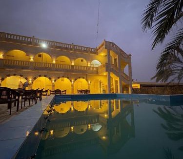Siwa Hotel | فندق العجواني