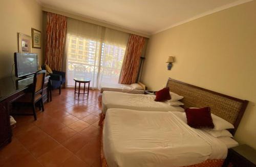 Marina El Alamein Hotel | فندق بورتو مارينا - غرفة فندقية بخدمة فندقية