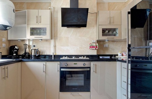 Heliopolis Apartment | 100 m² Apartment ∙ 2 bedrooms ∙ 4 guests