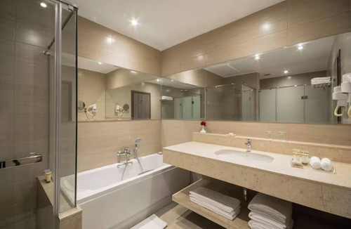 Sharm El Sheikh Hotel | 2 Contemporary Rooms Close to Nabq Bay Vibrant Center Shops and Fun Spots