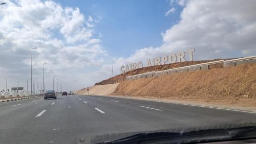 New Cairo Apartment | 20 min CAIRO-Airport Newcairo Roof Studio LuxVilla