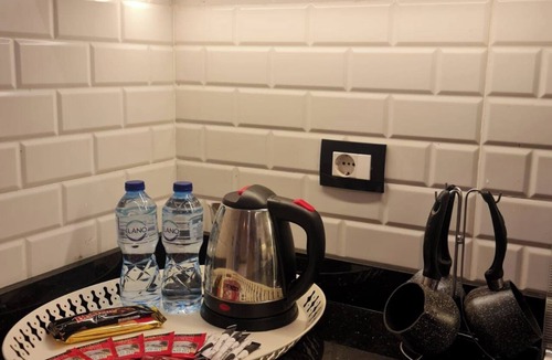 Ash-Shruq Apartment | 3-Bedroom Apartment with AC, Near Grand Egyptian Museum, Wasal Compound.