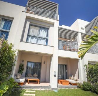 Sidi Abd El-Rahman Villa | 4 Bedrooms Penthouse Villa, Marassi