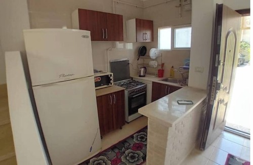 Bulaq ad Dakrur Apartment | 822. Quiet 2BR Townhouse | Sofa Bed | Gated Community