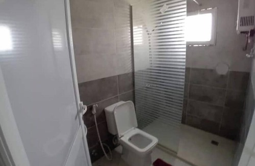 Bulaq ad Dakrur Apartment | 822. Quiet 2BR Townhouse | Sofa Bed | Gated Community