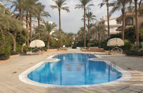 Pyramids Gardens Villa | A luxury 4 floors villa pyramids view