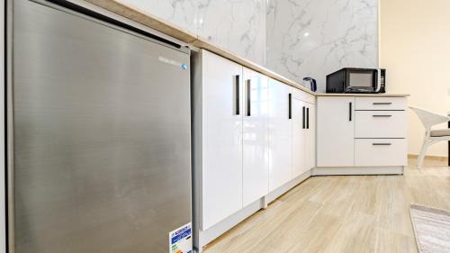 Dream Land Apartment | Amazing Golf View Apartments