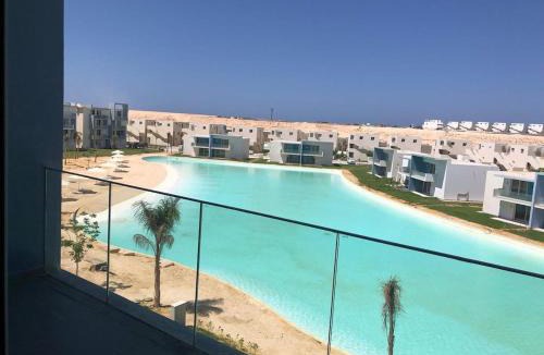 Ad-Dab'ah Ski Chalet | Amazing lagoon view chalet 3 bedrooms