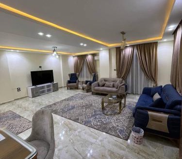 Agouza Apartment | Apartment in Arrabi