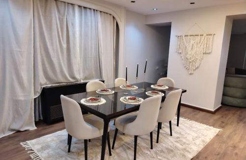 Oula Apartment | Apartment with a direct view of the Nile