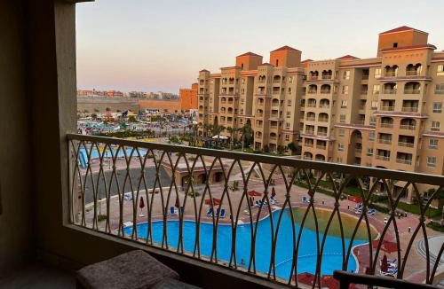 Marina El Alamein Ski Chalet | Aqua View North Coast