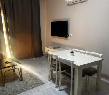Al Mamsha El Seyahi Apartment | Avenu Hambara