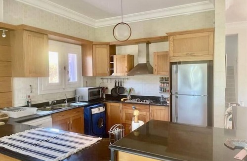 Ad-Dukhaylah Villa | Beautiful Private Villa with Garden