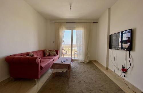 Madinaty Apartment | Beautiful Home with Free WiFi in Madinaty