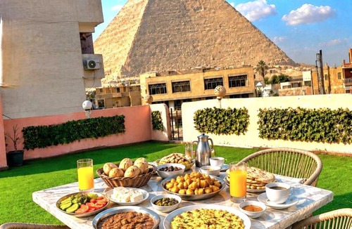 Al Haram Hotel | Beko Pyramids Inn , Rooftop Airport Suttle