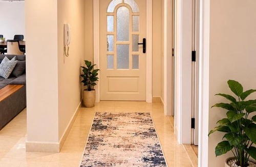 Maadi Apartment | Breathtaking Nile and Pyramids View - Maadi - 3BR