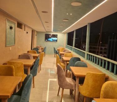 Downtown Cairo Hotel | Cairo Moon View Hotel