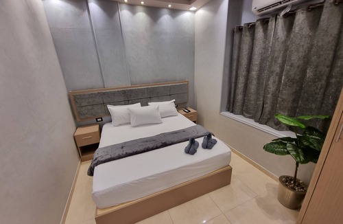 Abdin Hotel | Cairo Plaza Manchester Hotel