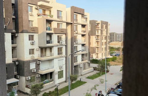 Sheikh Zayed City Apartment | Calm Spacious Apartment in Sheikh Zayed