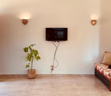 Dahab House | Calma Mocha House