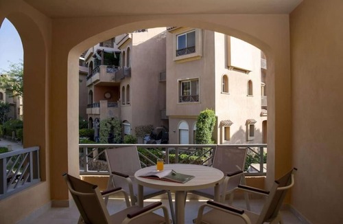 Giza Apartment | Catalina City View Gem-Pyramids