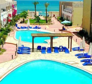 Village Road Hotel | Cecilia Village