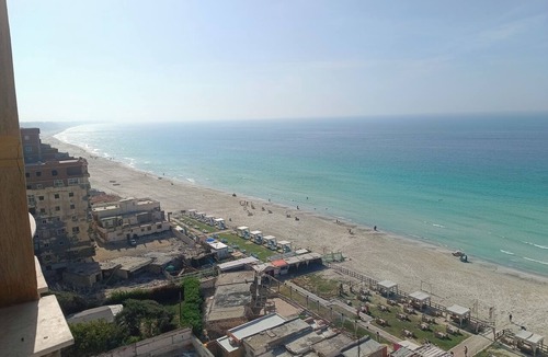 Ad-Dukhaylah Apartment | Charming blue sea view apartment