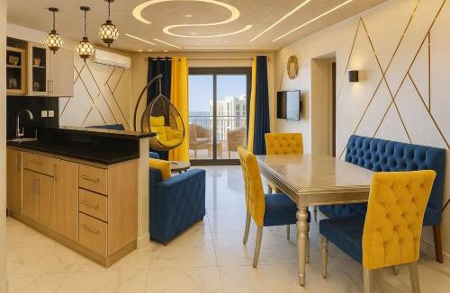 Az-Zohur Ski Chalet | Chic Spacious Retreat in Porto Said