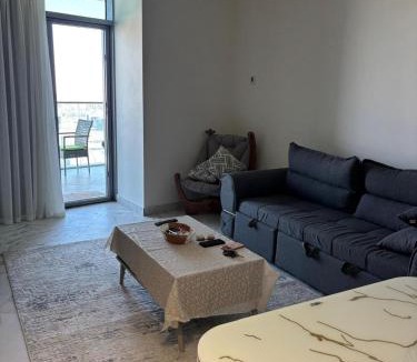 Al Alamayn Apartment | Chic Stays - 1BR Alamein Towers Floor 32