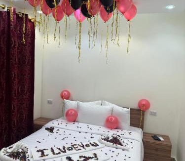 Al Haram Hotel | City centre Royal pyramirds view
