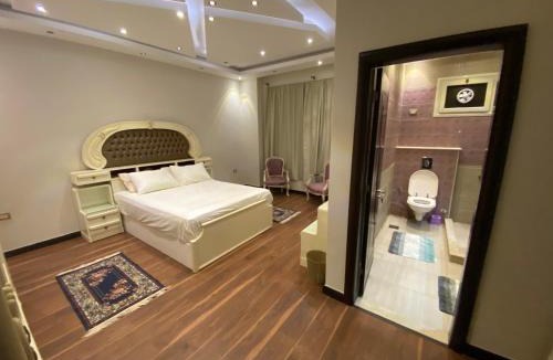 New Cairo Apartment | Comfy Basement Apartment with Private Patio and Garden