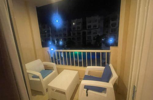 Dawwar Saqr Apartment | Cozy apartment with in agora in front of marrasi