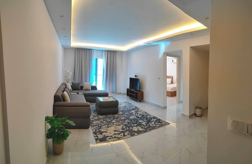 Al Ahyaa Apartment | Cozy 1-bedroom apartment with AC in Fanadir Bay Resort Including Breakfasts