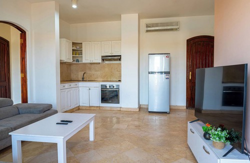 El Gouna Ski Chalet | Cozy 2-bedroom chalet in El Gouna - Hurghada with AC - Pool & Lagoon View