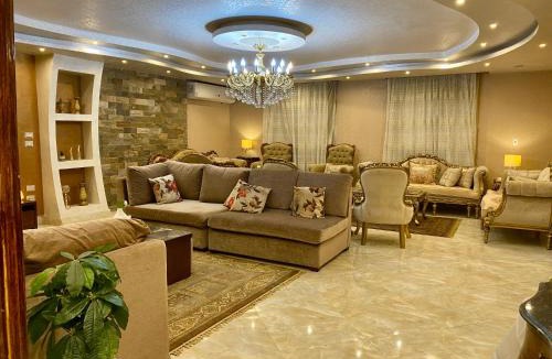 Al-Basatin Apartment | Cozy 3BR Apartment in Maadi